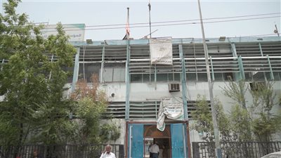 انقطاع الكهرباء في عدن يهدد بتوقف خدمات المياه والصرف الصحي