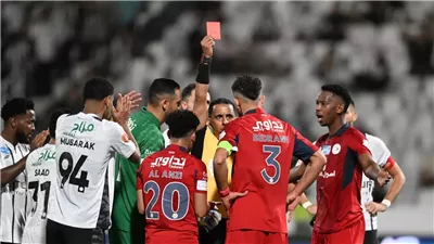 الدوري السعودي.. الشباب يواصل السقوط بنقطة ضمك