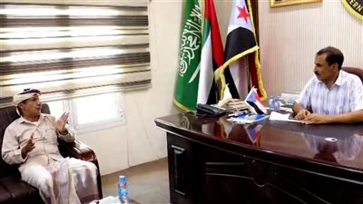 باتيس يؤكد دعم جهود انتقالي المكلا لتعزيز الحضور المجتمعي