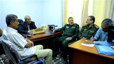 لجنة من وزارة الداخلية تتفقد مستوى الشفافية في مصلحة الأحوال المدنية بعدن