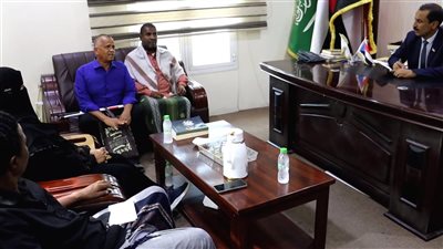 باتيس يبحث تعزيز الدعم والتنسيق مع جمعيات ذوي الإعاقة بحضرموت