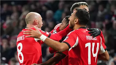 أبطال أوروبا.. أياكس وغلطة سراي يسقطان على أرضيهما