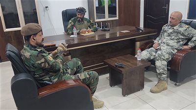 وكيل أمن ودفاع العاصمة عدن يعزز التنسيق مع قوات خفر السواحل