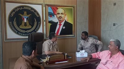 رئيس انتقالي لحج يبحث مع وكيل المحافظة لشؤون الأمن والدفاع تأمين احتفالات عيد الاستقلال
