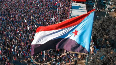 طوفان الوفاء في محراب العاصمة عدن.. شعب الجنوب يسقط الرهانات ويجدد التفويض للرئيس الزُبيدي 