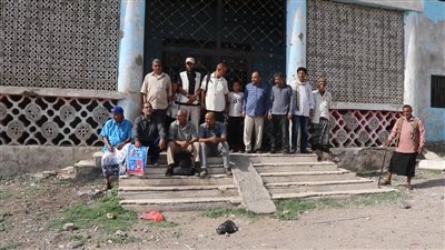 تواصل الإضراب في عدد من المرافق والمؤسسات الحكومية بالضالع 