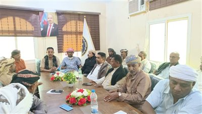 لقاء موسع لقيادات انتقالي سقطرى يناقش تدهور الخدمات ويستكمل التحضيرات للوقفة الاحتجاجية