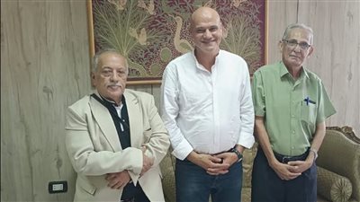 باحشوان يؤكد تعزيز التعاون مع اتحاد الصحفيين العرب ونقابة الصحفيين المصريين
