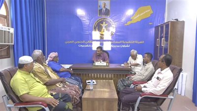 التميمي يتفقد سير العمل في تنفيذية انتقالي تريم ويطلع على مستوى الأداء بالمديرية