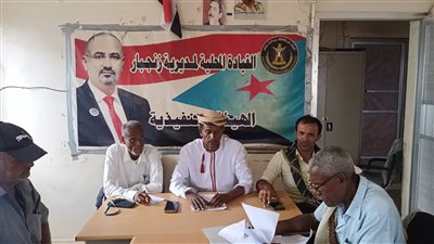 انتقالي زنجبار يناقش تداعيات النزوح العشوائي على أمن المديرية 