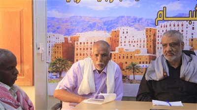 انتقالي شبام يعقد اجتماعًا موسعًا برؤساء اللجان المحلية ويناقش الأوضاع الأمنية وتعزيز العمل التنظيمي
